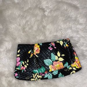 Floral clutch